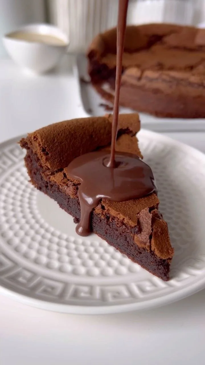 Milk Chocolate Meringue Cake